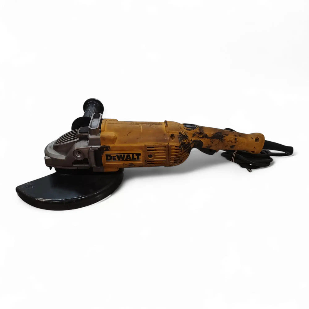 AMOLADORA ANGULAR DEWALT DWE492S de segunda mano · Amoladoras — Bueno