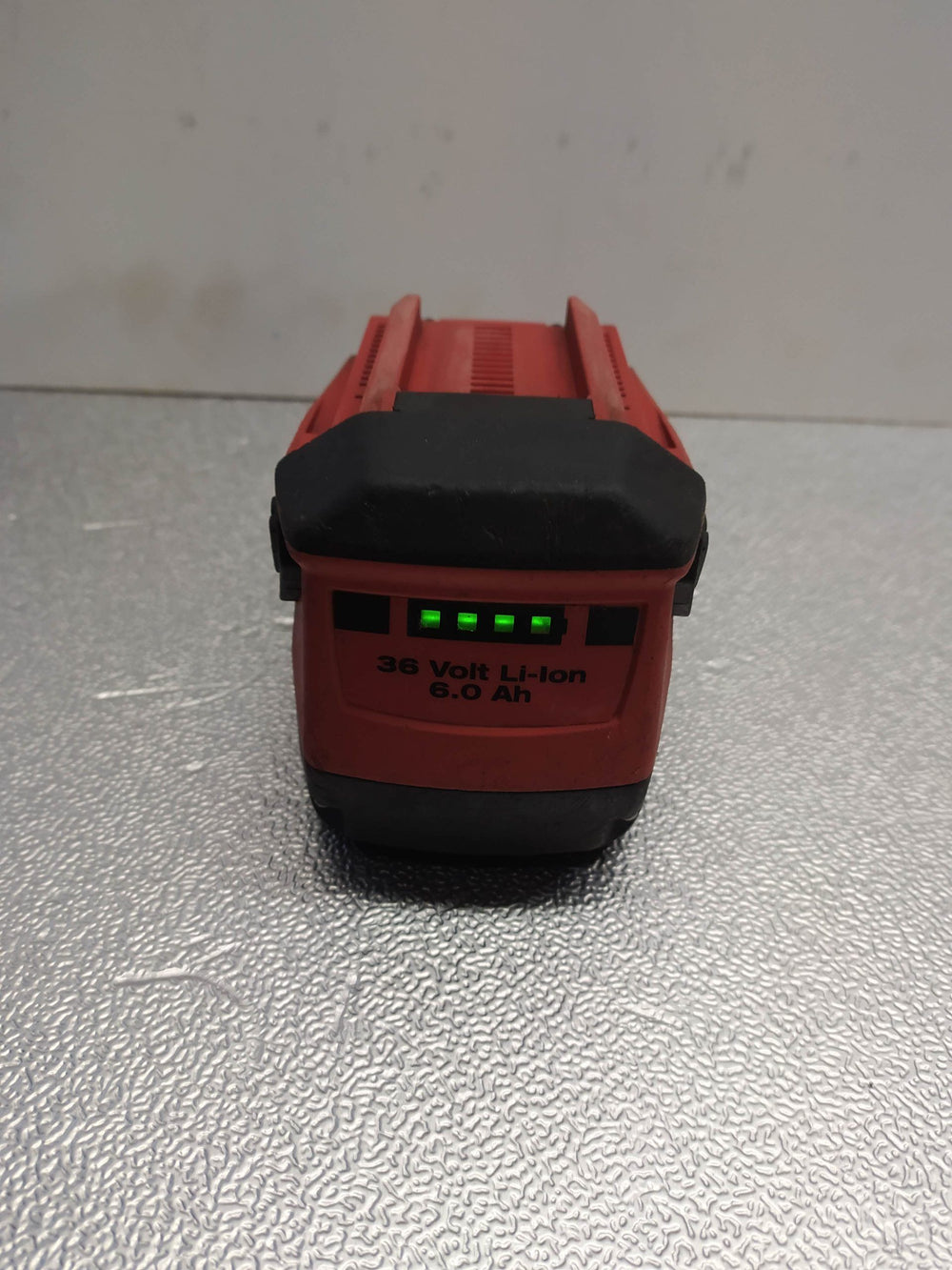 HILTI BATERÍA B36 6.0 DE 36 V de segunda mano — Bueno