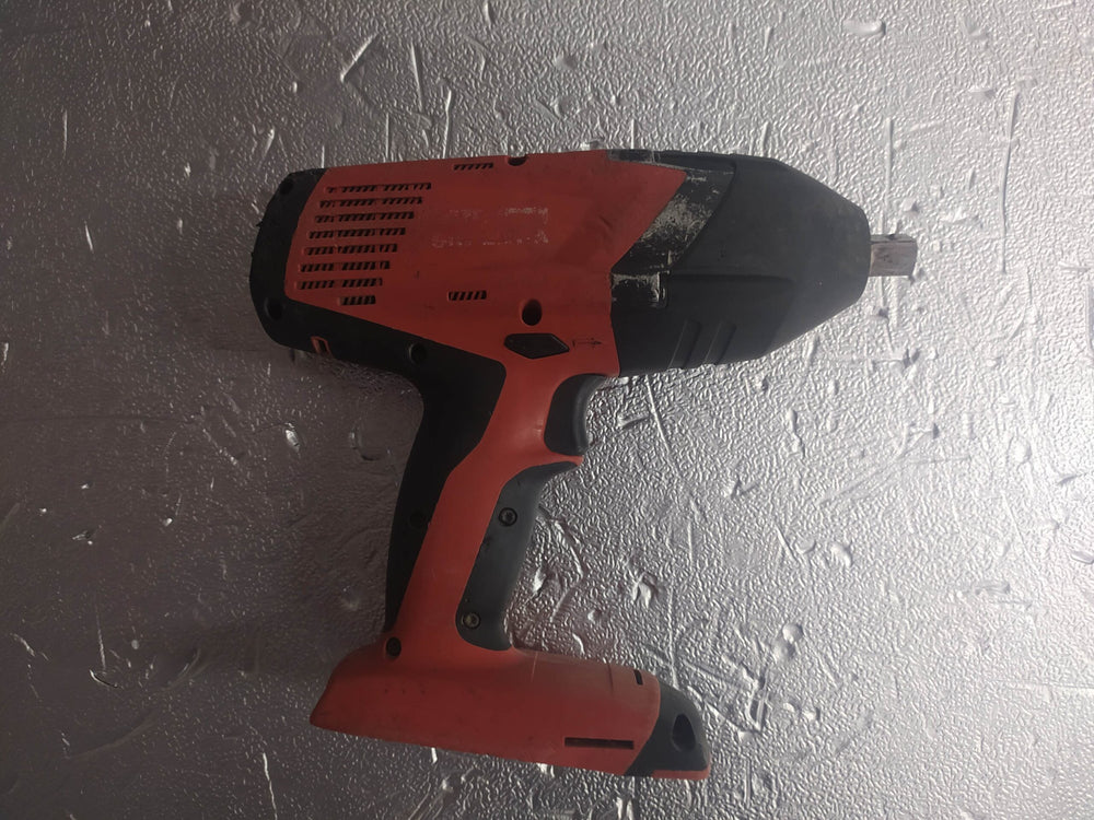 SIW 22T-A HILTI de segunda mano · Atornilladores — Bueno