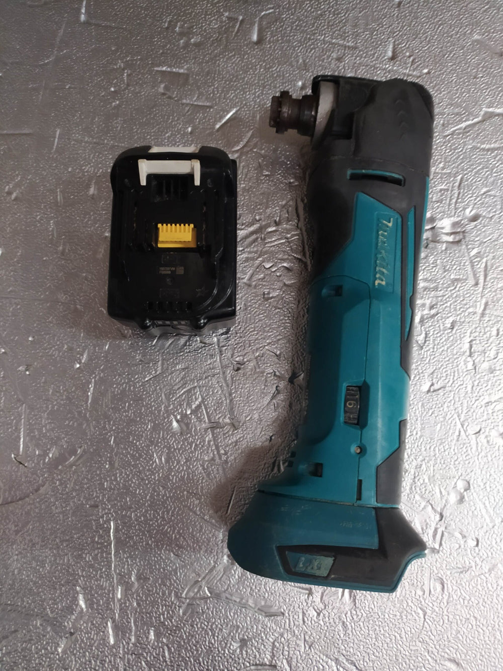 DTM51 MAKITA MULTIHERRAMIENTA de segunda mano · Medición