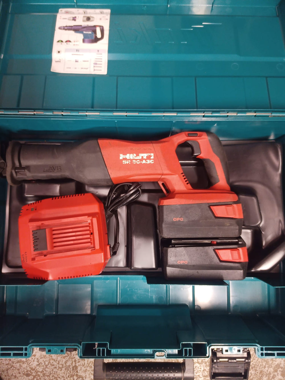SR 30-A36 HILTI KIT de segunda mano · Sierras — Bueno