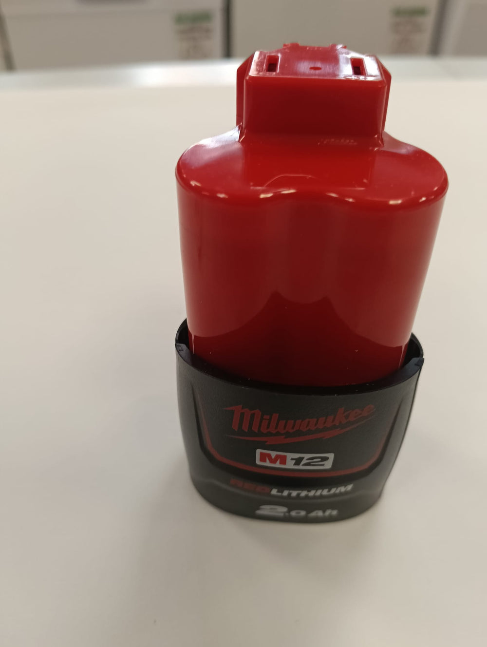 BATERIA MILWAUKEE M12 2AH de segunda mano — Bueno