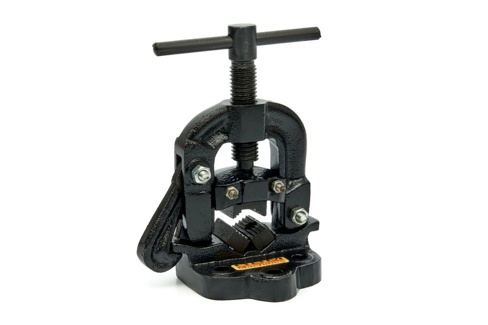 Tornillo de banco HBM con yugo de 32 mm nuevo — Nuevo