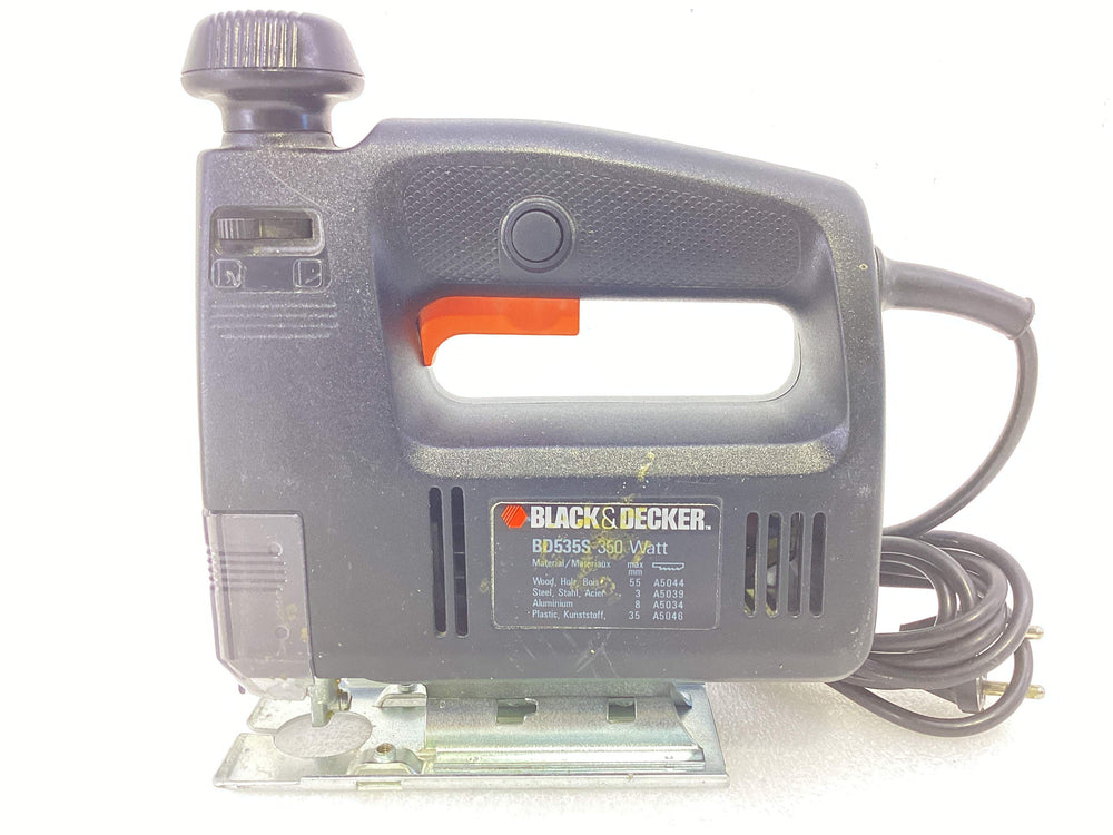 Sierra Calar Black And Decker bd535s de segunda mano · Sierras — Con uso