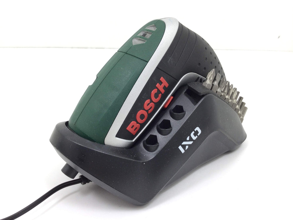 Atornillador a Bateria Bosch Verde Ixo de segunda mano · Atornilladores — Bueno