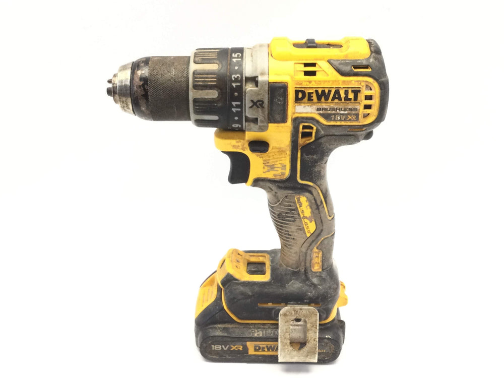 Taladro a Bateria Dewalt dcd791 de segunda mano · Taladros — Con uso