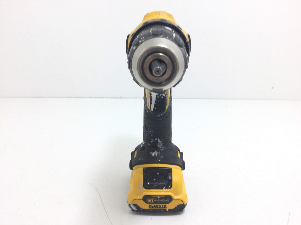 Atornillador a Bateria Dewalt dcf815 de segunda mano · Atornilladores — Revisado