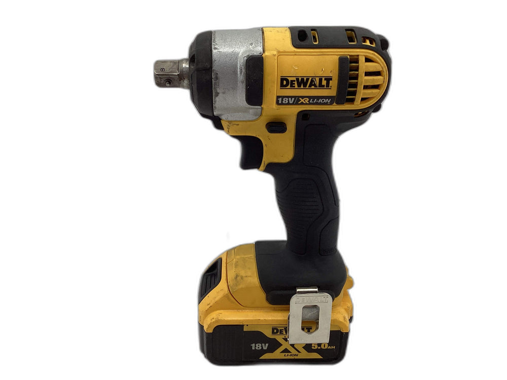 Atornillador a Bateria Dewalt dcf880 de segunda mano · Atornilladores — Con uso