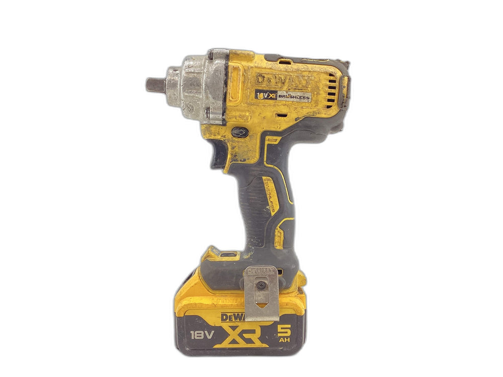 Taladro a Bateria Dewalt dcf894 de segunda mano · Taladros — Revisado