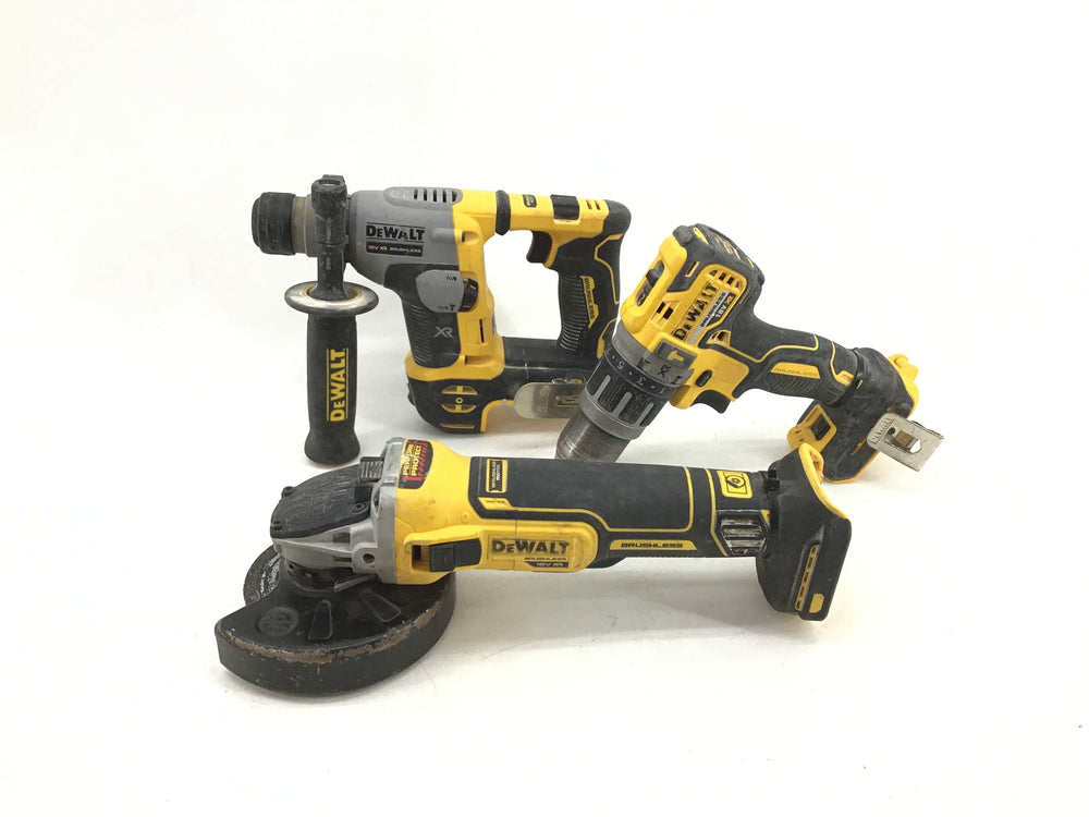 Taladro a Bateria Dewalt dck422p3t-qw de segunda mano · Taladros — Con uso