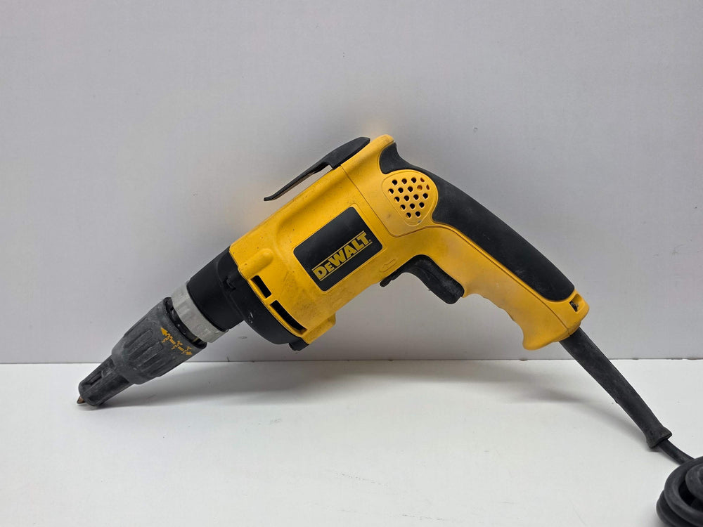 Atornillador Electrico Dewalt dw275kn-qs de segunda mano · Atornilladores — Bueno