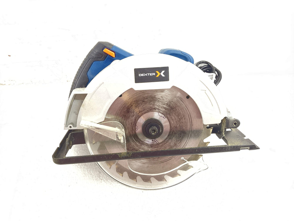 Sierra Circular Dexter Serra Circular 1300w de segunda mano · Sierras — Como nuevo