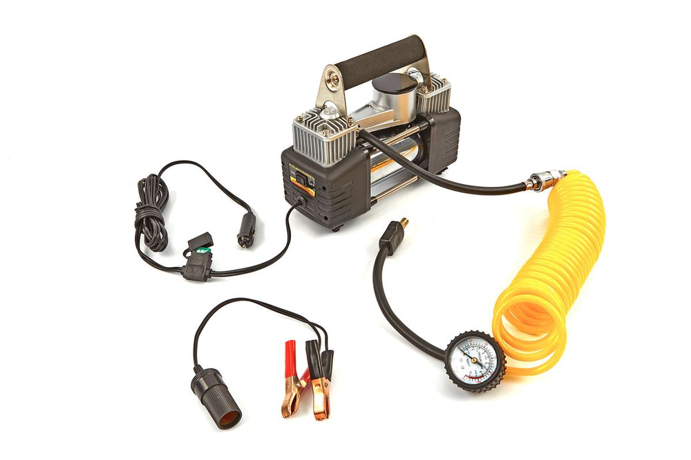 Compresor HBM 12 Volt con accesorios en bolsa de transporte nuevo — Nuevo