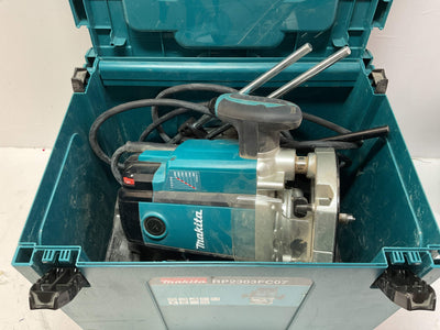 Fresadora Makita rp2303fc07 de segunda mano · Fresadoras — Con uso