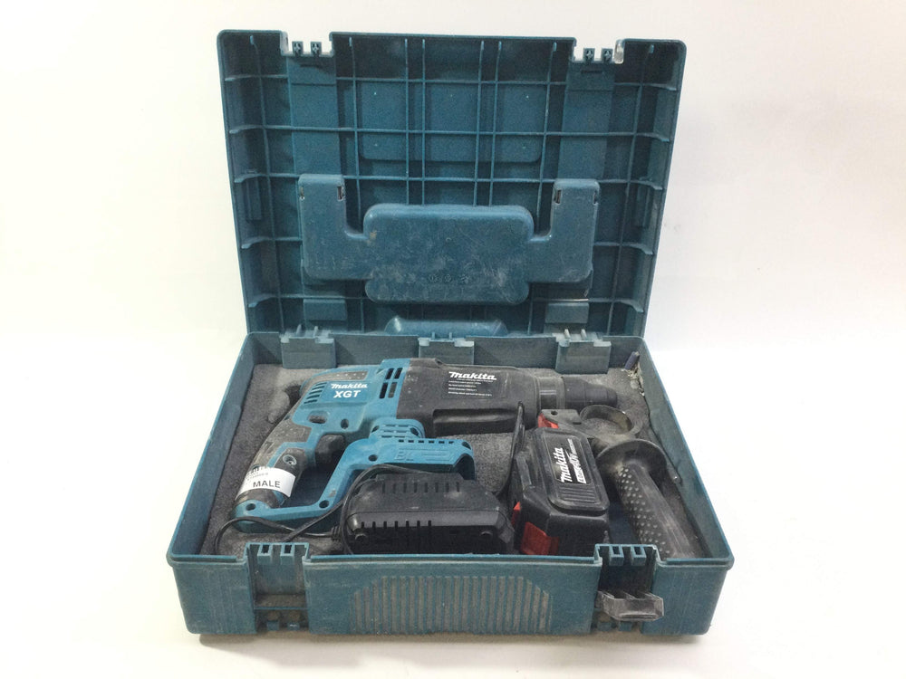 Taladro a Bateria Makita Xgt de segunda mano · Taladros — Bueno