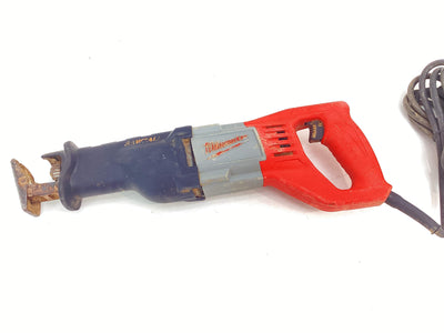 Sierra Sable Milwaukee Sawzall de segunda mano · Sierras — Con uso