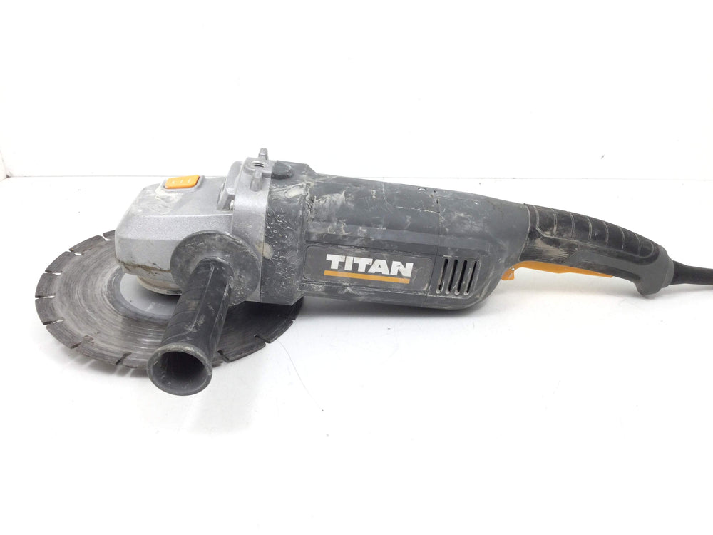 Radial Titan ttb1333grd de segunda mano · Amoladoras — Con uso