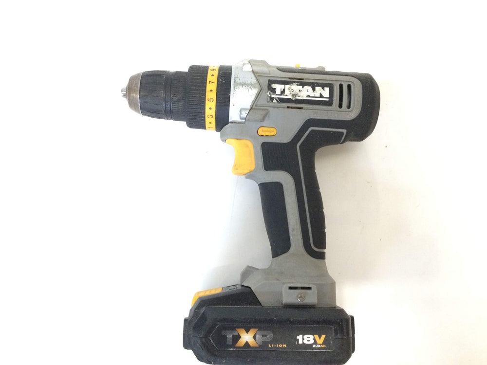 Taladro a Bateria Titan tti888drs de segunda mano · Taladros — Con uso