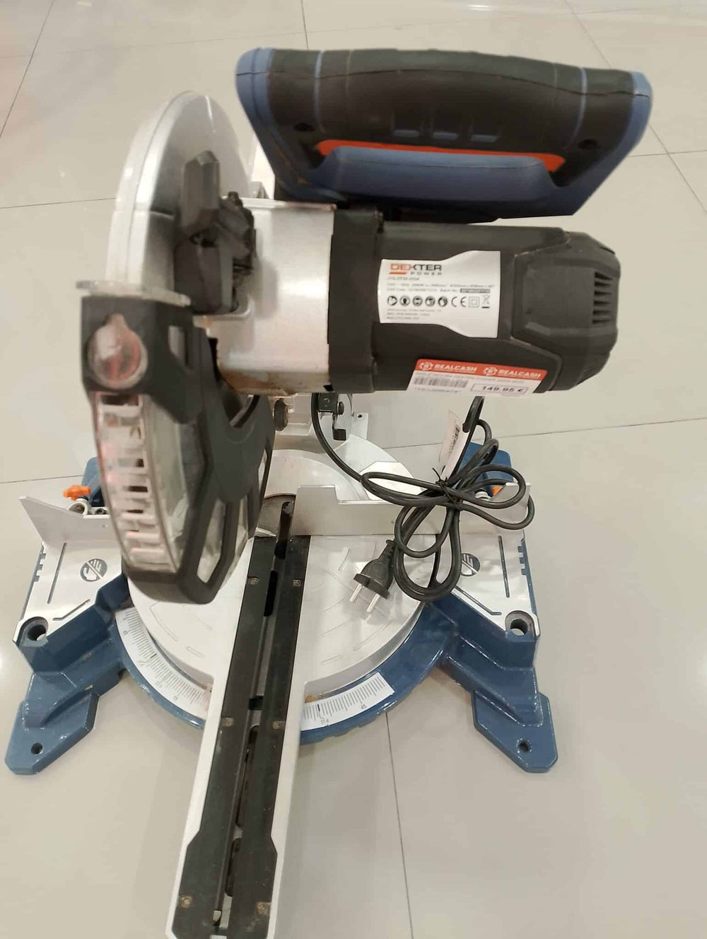 INGLETADORA DEXTER POWER 200W MOD J1G-ZP28255A + CAJA de segunda mano · Sierras — Bueno