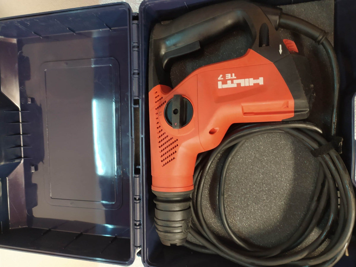 TE 7 HILTI MARTILLO PERFORADOR ELÉCTRICO de segunda mano · Taladros — Bueno (3)