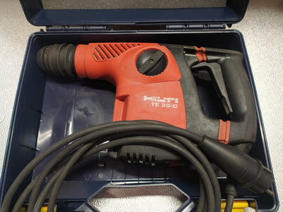 HILTI TE 30-C MARTILLO PERFORADOR ELECTRICO de segunda mano · Taladros — Bueno
