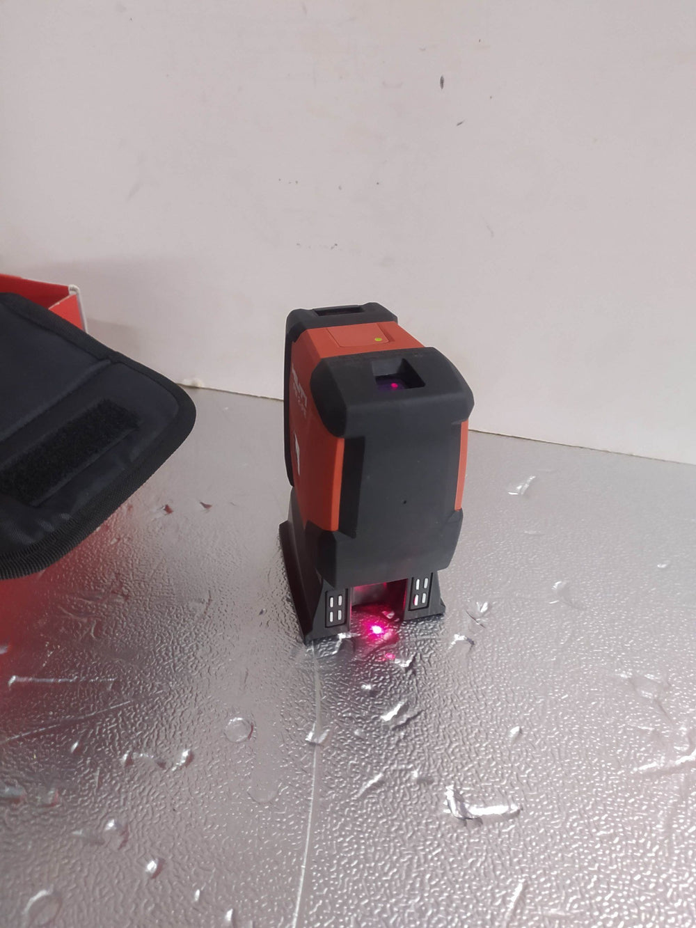 PM 2-PE HILTI PLOMADA LÁSER de segunda mano · Medición