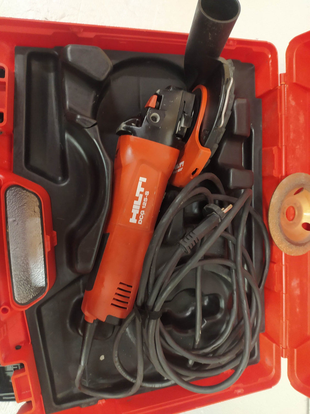 DCG 125-S HILTI AMOLADORA de segunda mano · Amoladoras — Bueno
