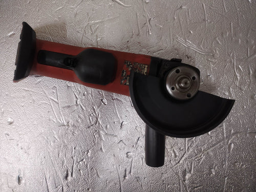 AG 125-A22 HILTI de segunda mano · Amoladoras — Bueno