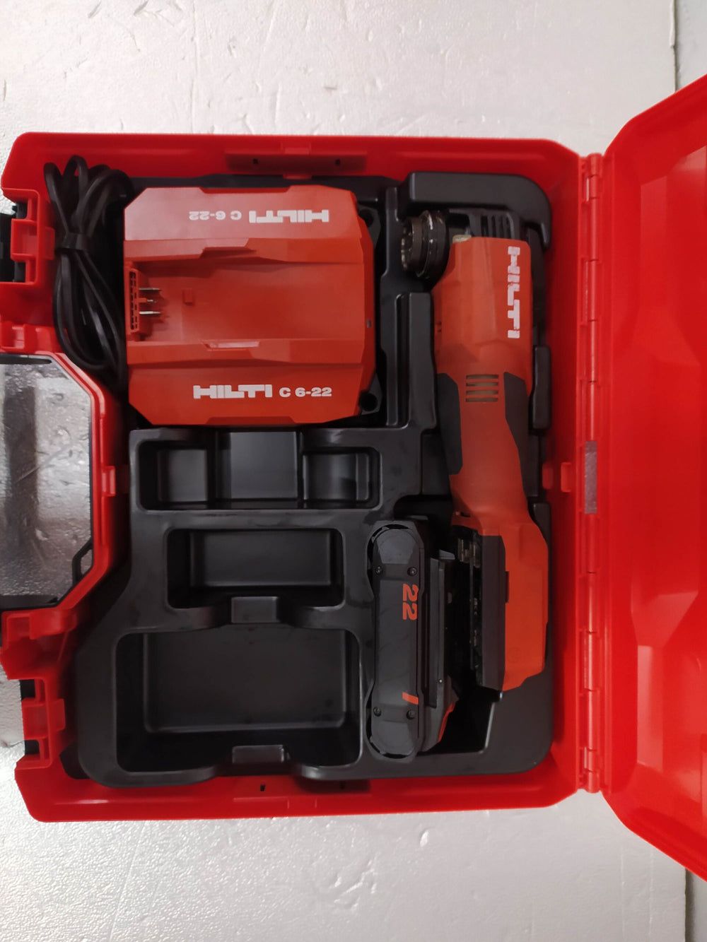 SMT 6-22 NURON HILTI de segunda mano — Bueno