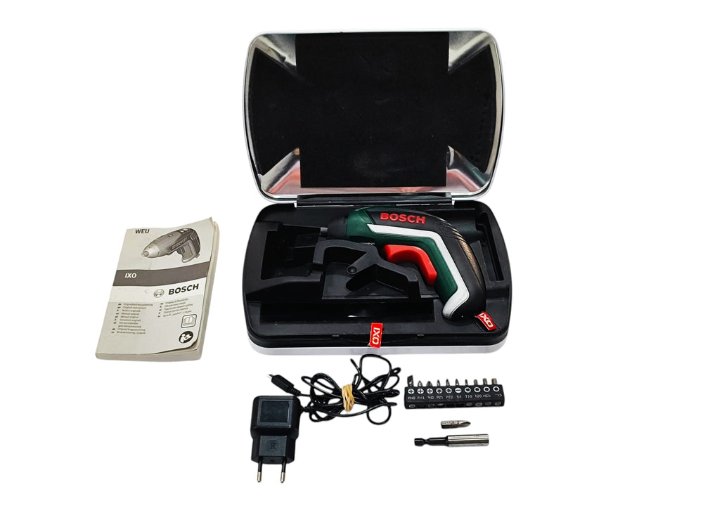 ATORNILLADOR BOSCH IXO 3 603 + CAJA + ACC de segunda mano · Atornilladores — Como nuevo