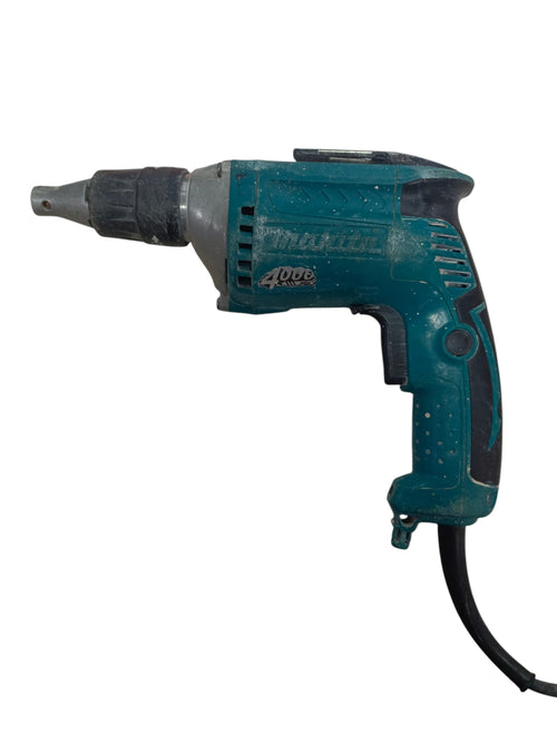 ATORNILLADOR PLADUR MAKITA FS4000 + ACCESORIO de segunda mano · Atornilladores — Bueno