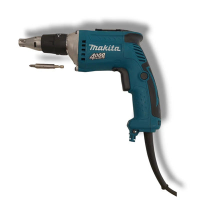 ATORNILLADOR DE PLADUR MAKITA FS4200 + PUNTA de segunda mano · Atornilladores — Como nuevo