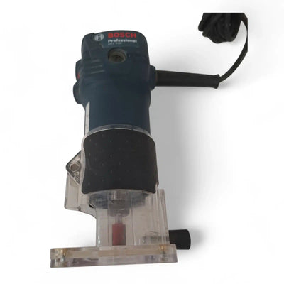 FRESADORA BOSCH PROFESSIONAL GKF 550 + ACC de segunda mano — Como nuevo