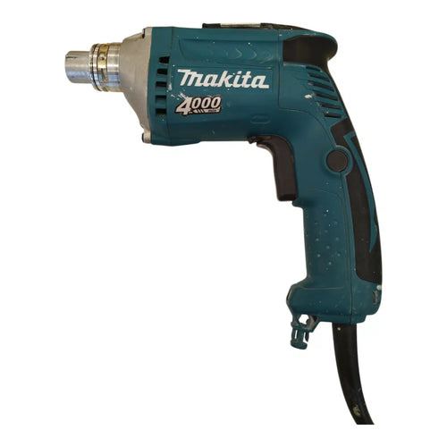 ATORNILLADOR DE PLADUR MAKITA DS4200 de segunda mano · Atornilladores — Como nuevo