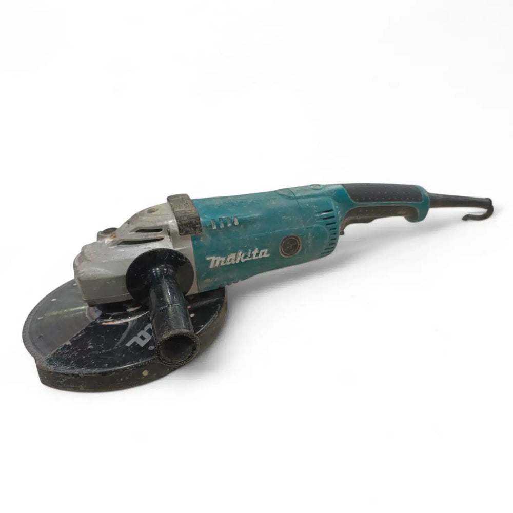 CORTADORA RADIAL MAKITA GA9020R 2200W de segunda mano · Amoladoras — Como nuevo