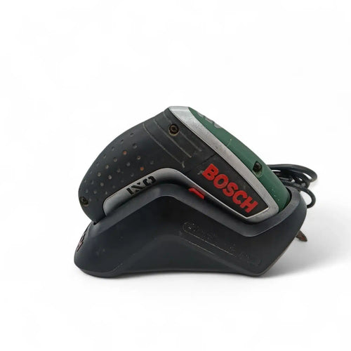 ATORNILLADOR BOSCH IXO CON CARGADOR de segunda mano · Atornilladores — Como nuevo