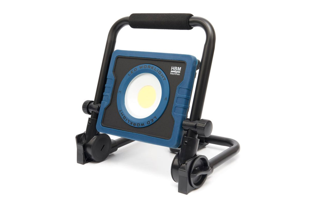 HBM foco Led de obra a batería 30 Watt, 3300 lúmenes, 6500 K, clase 3 nuevo — Nuevo