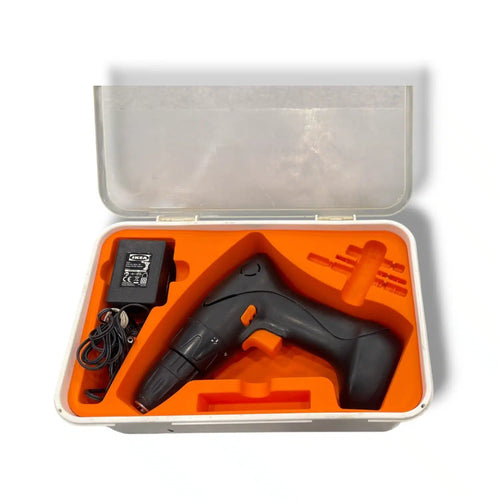 ATORNILLADORA IKEA FIXIA + CARGADOR + CAJA de segunda mano · Atornilladores — Como nuevo