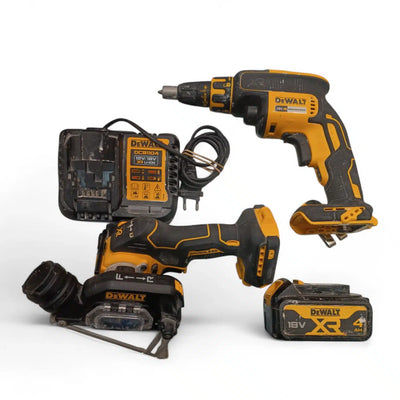 ATORNILLADOR DE PLADUR Y MINI AMOLADORA DEWALT DCF620 DCS438 + CARGADOR 1 BAT de segunda mano · Atornilladores — Bueno
