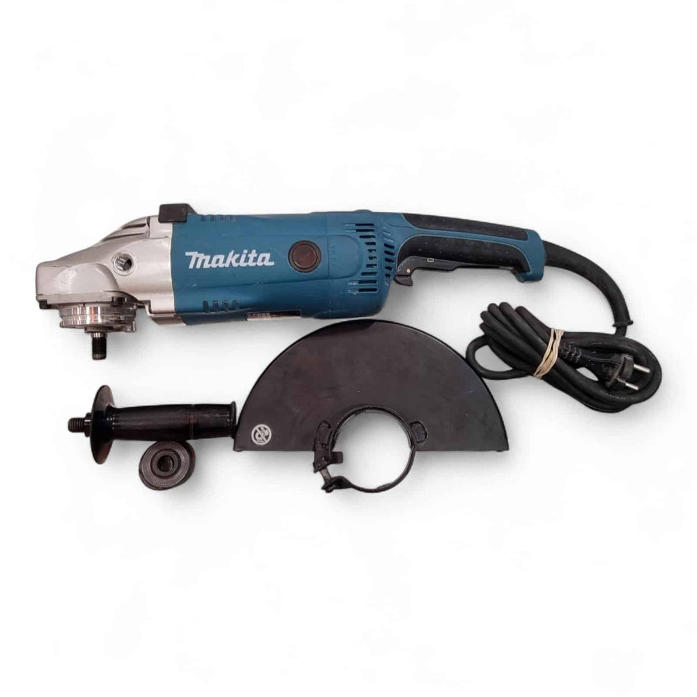 AMOLADORA MAKITA GA9020R 2200W CON CABLE + PROTECTOR de segunda mano · Amoladoras — Como nuevo