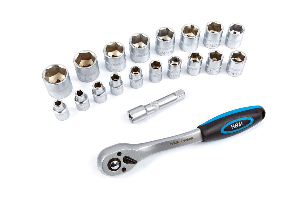 HBM 3/8 pulgadas Ratchet Profesional incluyendo 18 casquillos y extensión nuevo — Nuevo