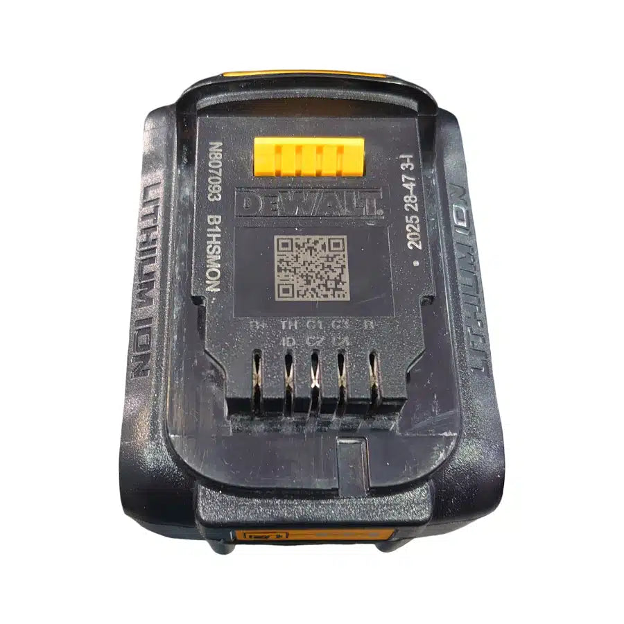 DeWalt XR 18V 4Ah Batería Negro / Amarillo — Verificado de segunda mano · Herramienta especializada — Bueno
