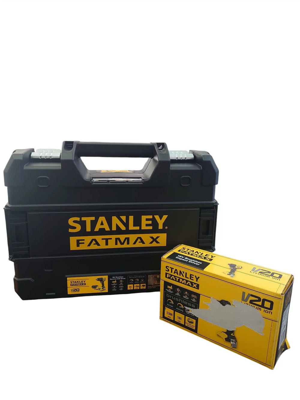 Stanley SFMCD716 D2T-QW Taladro Percutor + Atornillador de Impacto Amarillo de segunda mano · Taladros — Bueno