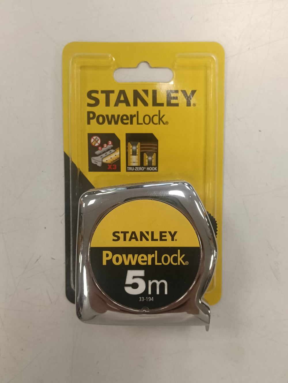 CINTA METRICA STANLEY 5M POWERLOCK BLADE ARMOR de segunda mano — Bueno