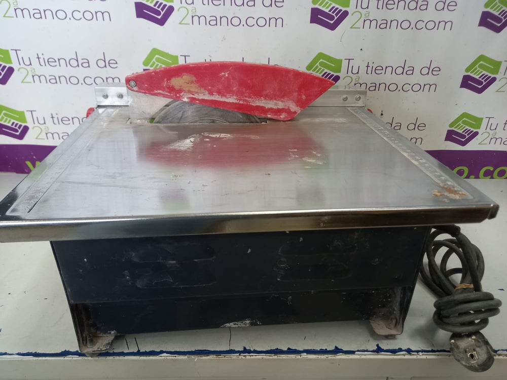 MESA CORTE RUBI ND180 de segunda mano — Bueno