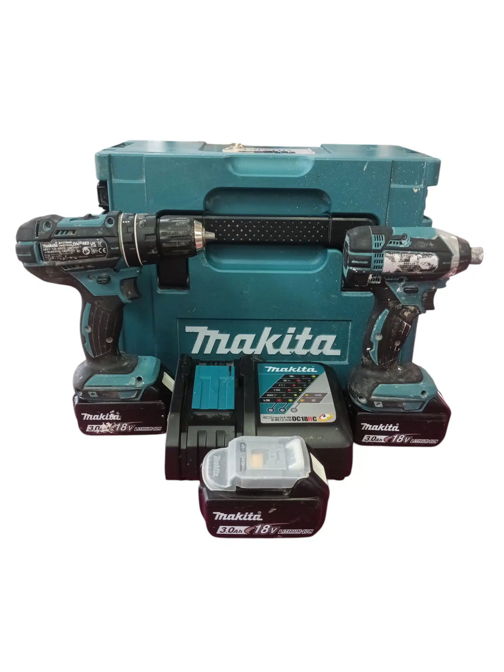 Makita DHP482 Makita DTD159 1 Cargador 3 Baterías Taladro Atornillador y Pistola de Impacto Verde Segunda Mano de segunda mano · Taladros — Bueno