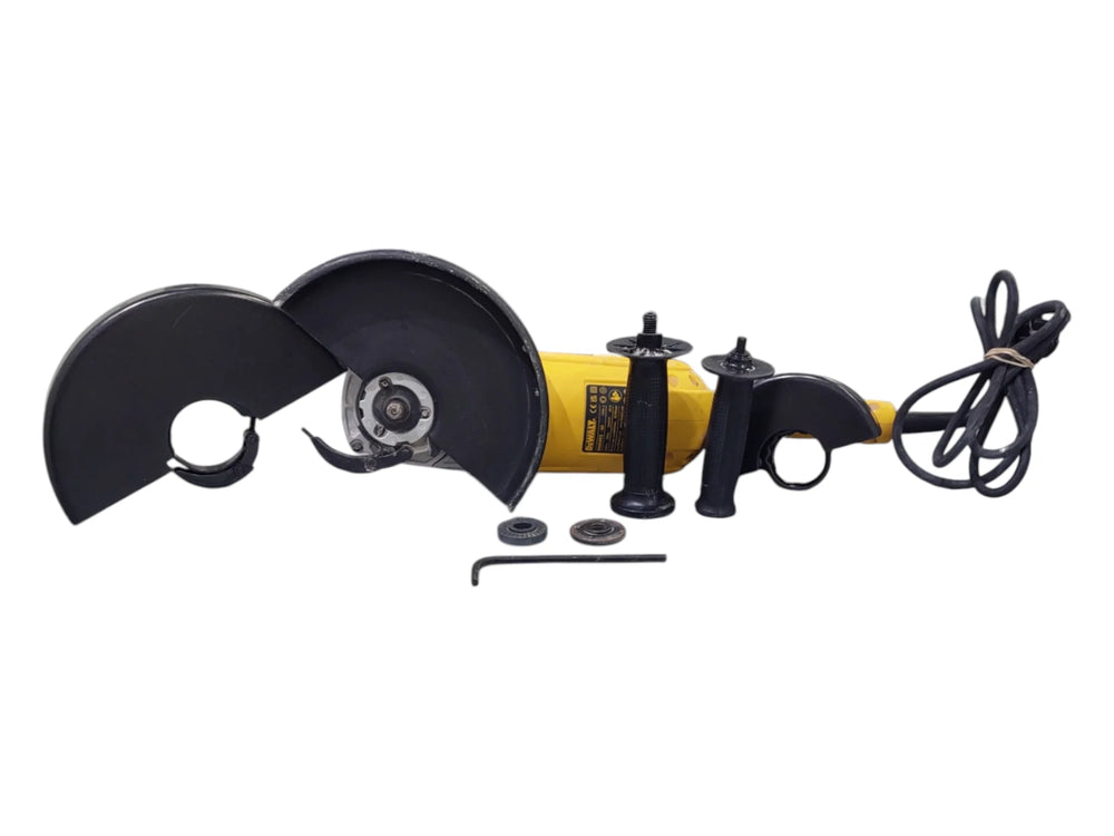 AMOLADORA DEWALT DWE492 + ACC de segunda mano · Amoladoras — Como nuevo