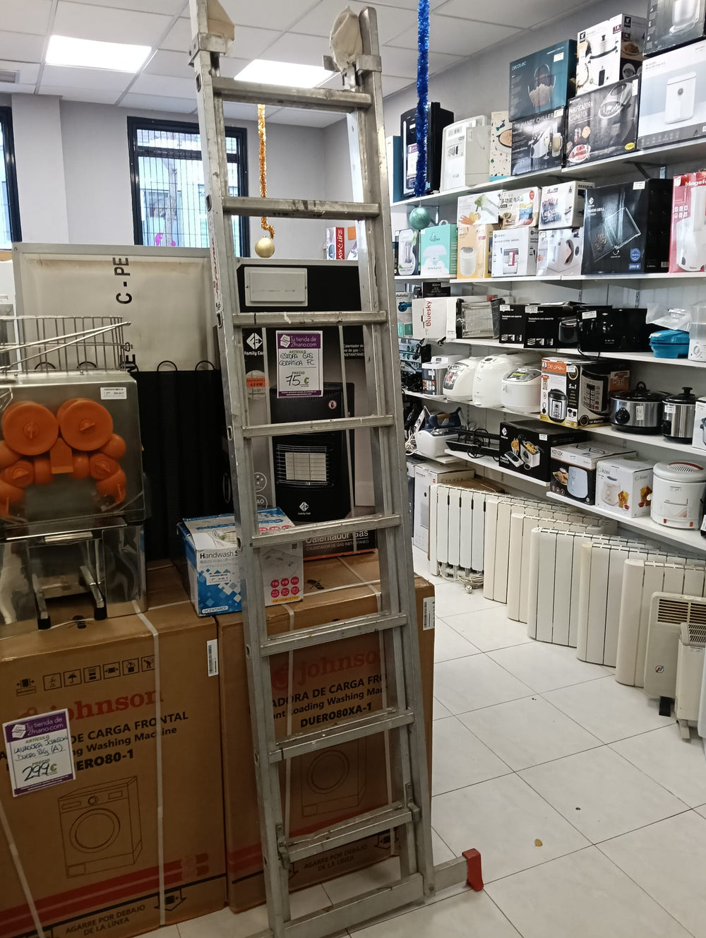 ESCALERA ALUMINIO FARAONE 8 PELDAÑOS EXTENSIBLE de segunda mano — Bueno