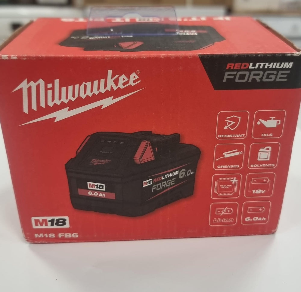 BATERIA MILWAUKEE FORGE M18 18V 6.0AH de segunda mano — Bueno