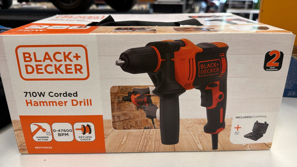 KIT TALADRO BLACK DECKER 710W BEH710 de segunda mano · Taladros — Bueno